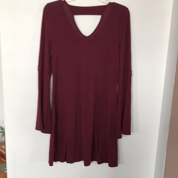 BLACK CHERRY DRESS WITH BELL SLEEVES SIZE MED LENGTH FROM SHOULDER IS 35in - Picture 3 of 5